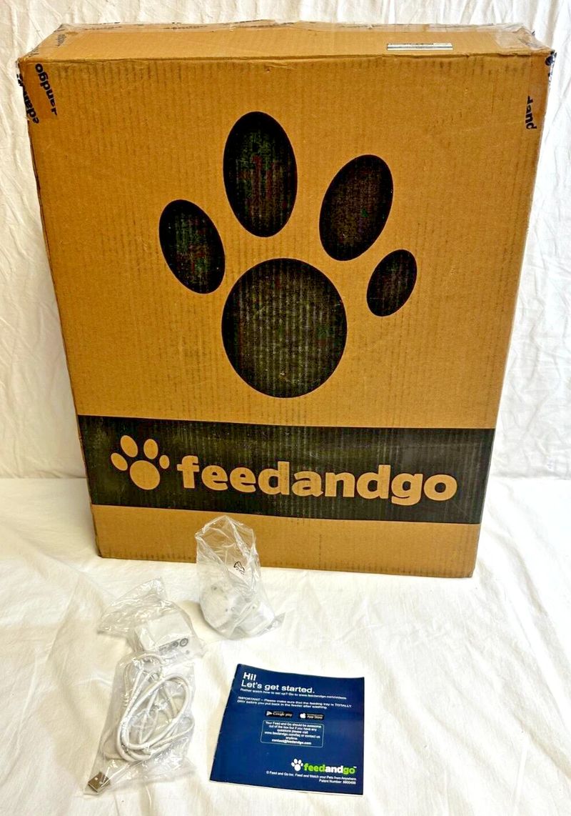 Feed and Go retail box with paw print cutout
